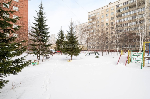 
   Продам 4-комнатную, 105.6 м², Невельского ул, 57/1

. Фото 46.