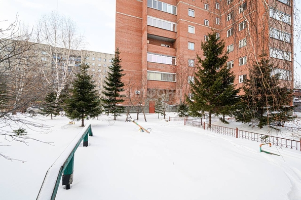 
   Продам 4-комнатную, 105.6 м², Невельского ул, 57/1

. Фото 48.