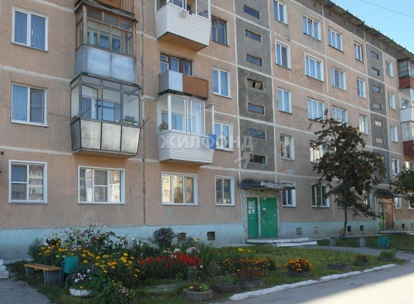 
   Продам 1-комнатную, 28.9 м², Южный мкр, 44

. Фото 10.