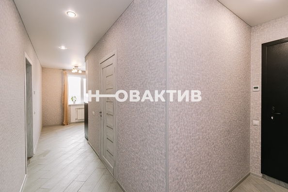 
   Продам 2-комнатную, 55.4 м², Объединения ул, 24

. Фото 14.