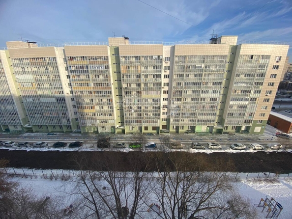 
   Продам 2-комнатную, 43.7 м², Троллейная ул, 20

. Фото 17.