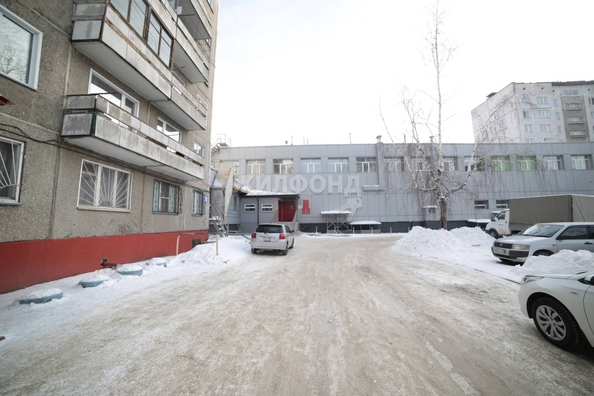 
   Продам 2-комнатную, 43.7 м², Троллейная ул, 20

. Фото 32.