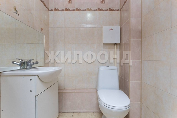 
   Продам 3-комнатную, 84.4 м², Гребенщикова ул, 8

. Фото 21.