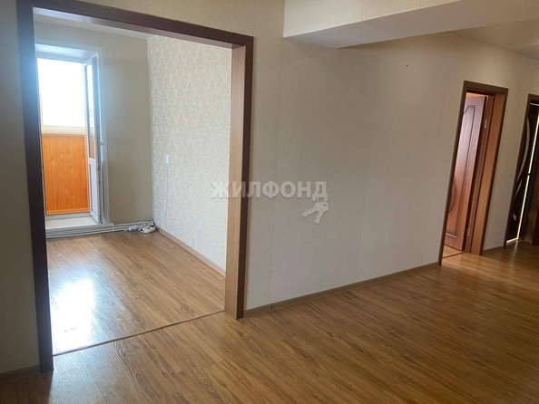 
   Продам 3-комнатную, 76.4 м², Кожемякина ул, 179

. Фото 5.