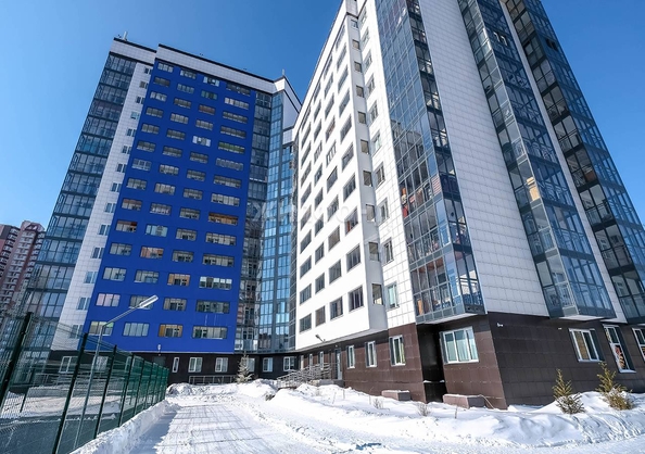 
   Продам 3-комнатную, 71.6 м², Танковая ул, 32

. Фото 24.