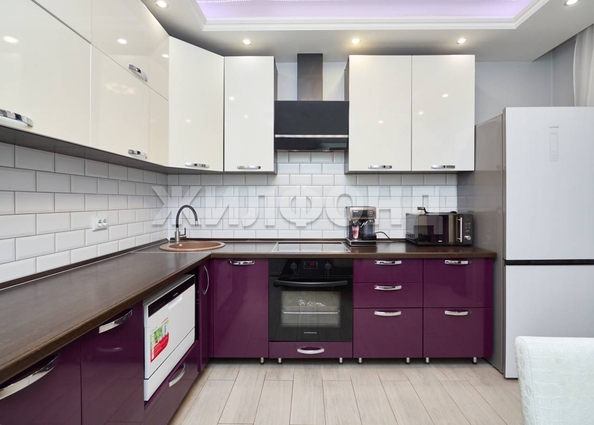 
  Продается 3-комн. квартира, 71.6 м², Танковая ул, д. 32
. Фото 3.