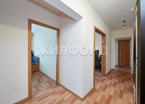 
   Продам 3-комнатную, 73 м², Тюленина ул, 14

. Фото 15.