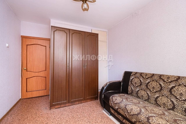 
   Продам 3-комнатную, 59.9 м², Новосибирская ул, 7

. Фото 22.