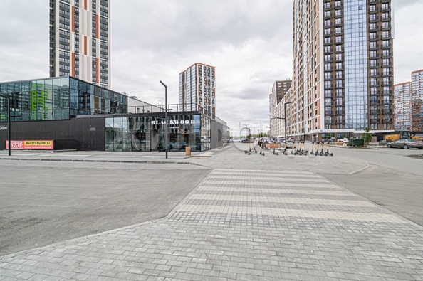 
   Продам 4-комнатную, 92.6 м², Ясный Берег ул, 12

. Фото 3.