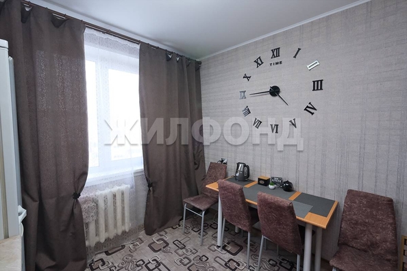 
   Продам 4-комнатную, 78.2 м², Связистов ул, 113

. Фото 7.
