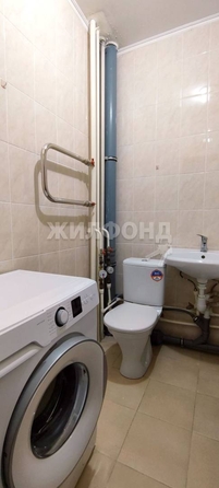 
   Продам 1-комнатную, 34.4 м², Гребенщикова ул, 7

. Фото 13.