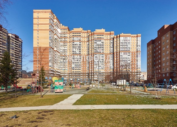 
   Продам 3-комнатную, 83.9 м², Тюленина ул, 28

. Фото 21.