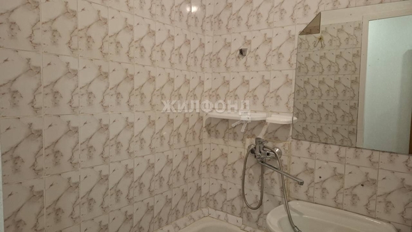 
   Продам 1-комнатную, 30.7 м², Кропоткина ул, 132/1

. Фото 9.