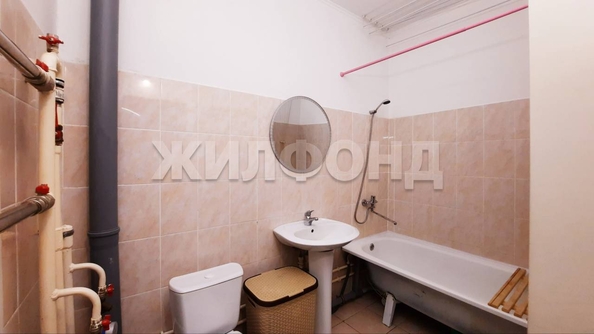 
   Продам 1-комнатную, 40.2 м², Тюленина ул, 26

. Фото 12.