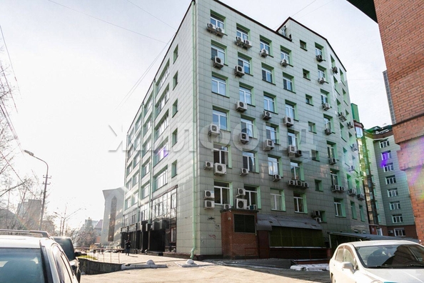 
   Продам 3-комнатную, 188.8 м², Щетинкина ул, 49

. Фото 29.
