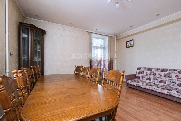 
   Продам 3-комнатную, 89.2 м², Мира ул, 20

. Фото 4.