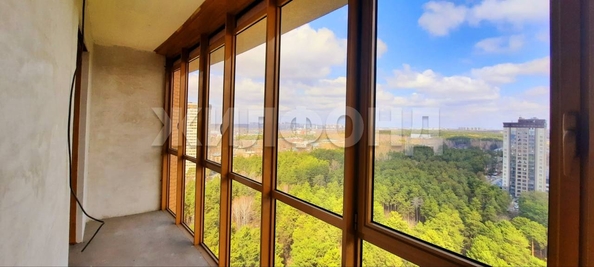 
   Продам 4-комнатную, 149.9 м², Богдана Хмельницкого ул, 11/3

. Фото 6.