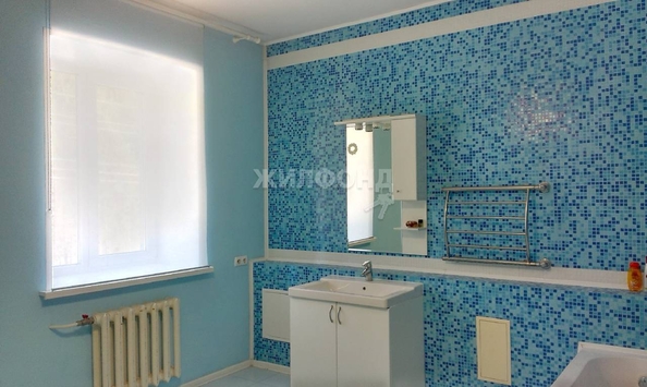 
   Продам дом, 350 м², Новосибирск

. Фото 14.