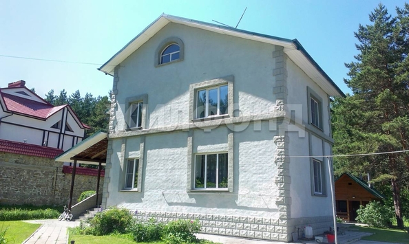 
   Продам дом, 350 м², Новосибирск

. Фото 2.