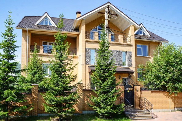 
   Продам дом, 556 м², Новосибирск

. Фото 3.