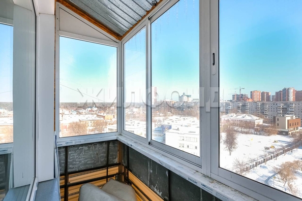 
   Продам 3-комнатную, 60.7 м², Дуси Ковальчук ул, 65

. Фото 15.
