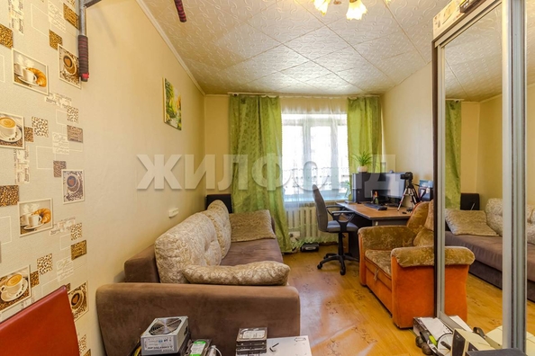 
  Продается комната, 15.3 м², Каменская ул, д. 26
. Фото 2.