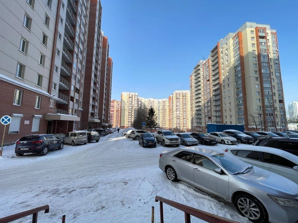 
   Продам 1-комнатную, 36 м², Адриена Лежена ул, 31

. Фото 17.