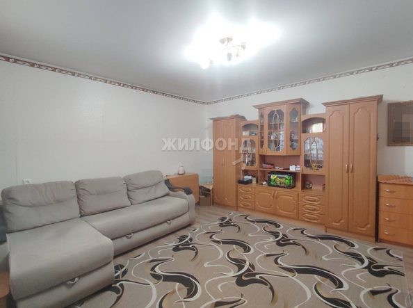 
   Продам 1-комнатную, 37.2 м², Фрунзе ул, 61

. Фото 2.