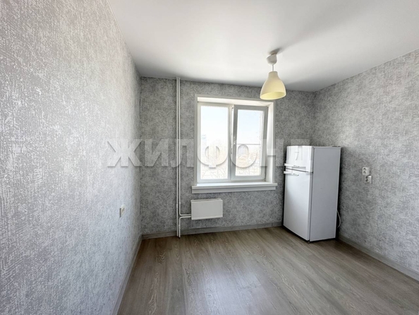 
   Продам 1-комнатную, 33.1 м², Троллейная ул, 71

. Фото 9.