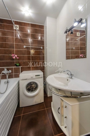 
   Продам 2-комнатную, 63 м², Лескова ул, 19

. Фото 11.