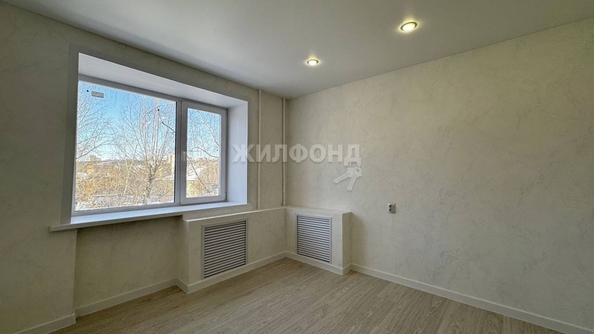 
   Продам комнату, 17.9 м², Первомайская ул, 204а

. Фото 1.