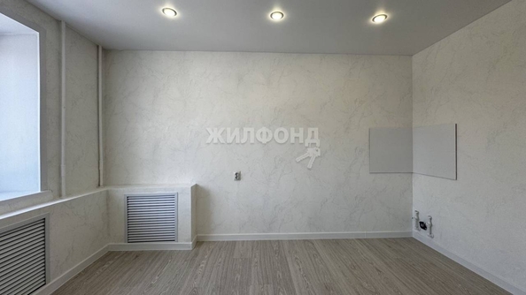 
   Продам комнату, 17.9 м², Первомайская ул, 204а

. Фото 2.