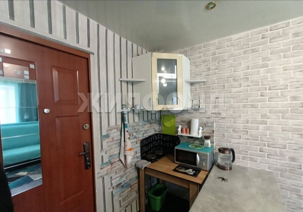 
   Продам секционку, 13.6 м², Петухова ул, 53

. Фото 6.