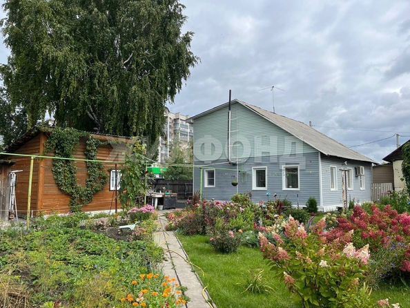
   Продам дом, 94.4 м², Новосибирск

. Фото 2.