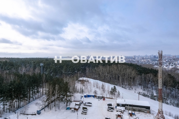 
   Продам 1-комнатную, 42 м², Вилюйская ул, 1

. Фото 12.