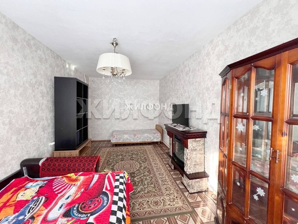 
   Продам дом, 61.3 м², Новосибирск

. Фото 2.