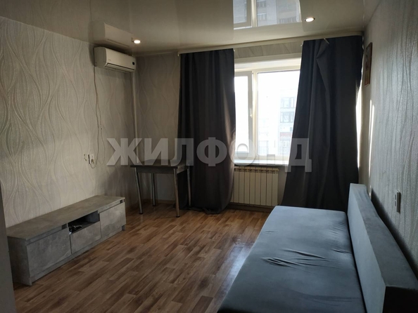 
   Продам секционку, 17.7 м², Зорге ул, 8

. Фото 1.