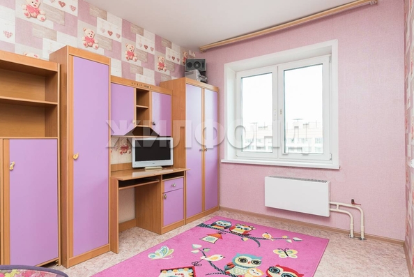 
   Продам 1-комнатную, 37.7 м², Петухова ул, 103/2

. Фото 3.