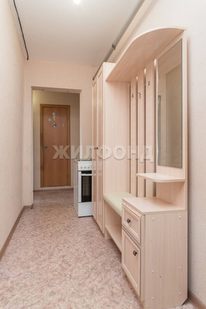 
   Продам 1-комнатную, 37.7 м², Петухова ул, 103/2

. Фото 9.