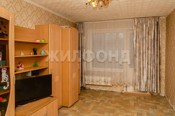 
   Продам 2-комнатную, 43.2 м², Железнодорожная ул, 6/1

. Фото 2.