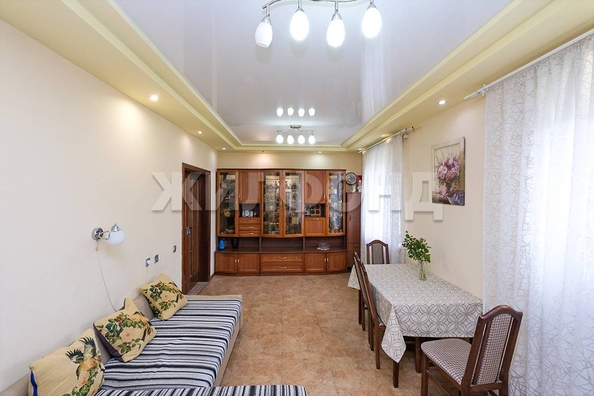 
   Продам 3-комнатную, 77.3 м², Пятницкого ул, 7

. Фото 4.