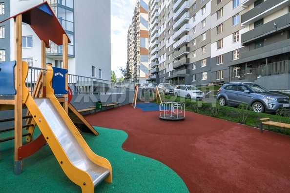 
  Продается 2-комн. квартира, 70 м², Вилюйская ул, д. 1
. Фото 4.