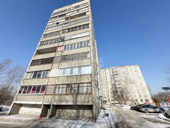 
   Продам 4-комнатную, 99 м², Троллейная ул, 71

. Фото 24.