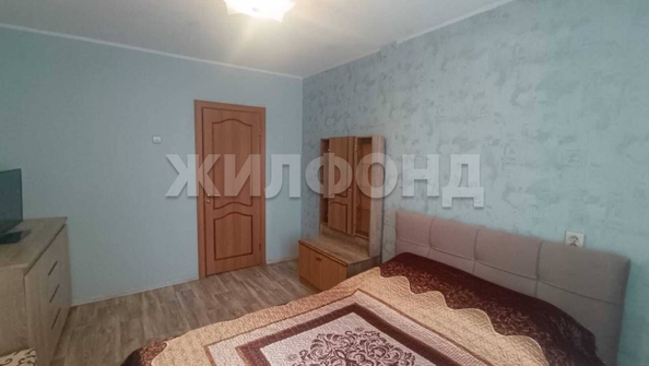 
  Продается 4-комн. квартира, 99 м², Троллейная ул, д. 71
. Фото 8.