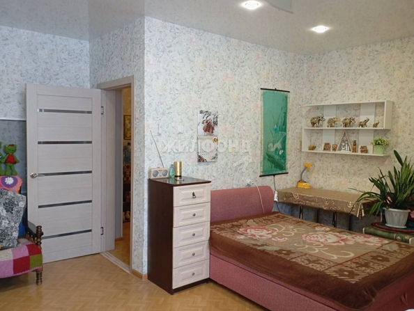 
   Продам 1-комнатную, 46.8 м², 2 кв-л, 28

. Фото 5.