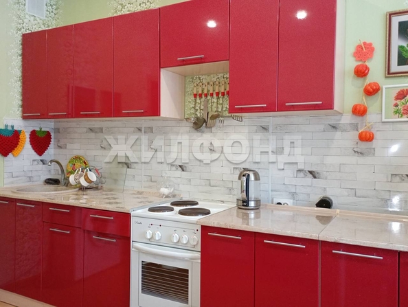 
   Продам 1-комнатную, 46.8 м², 2 кв-л, 28

. Фото 3.