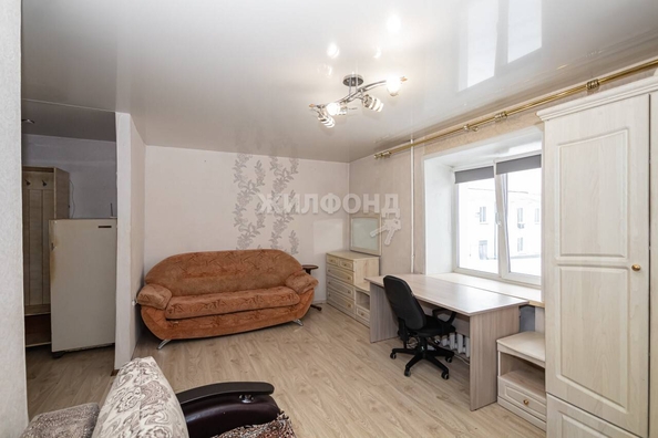 
   Продам 1-комнатную, 30.9 м², Первомайская ул, 172

. Фото 16.