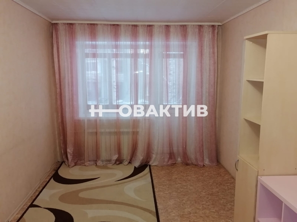 
   Продам 2-комнатную, 43.7 м², 

. Фото 8.