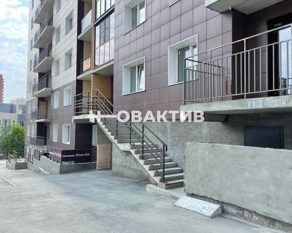 
  Продается офис, 78.5 м², д. 244
. Фото 1.