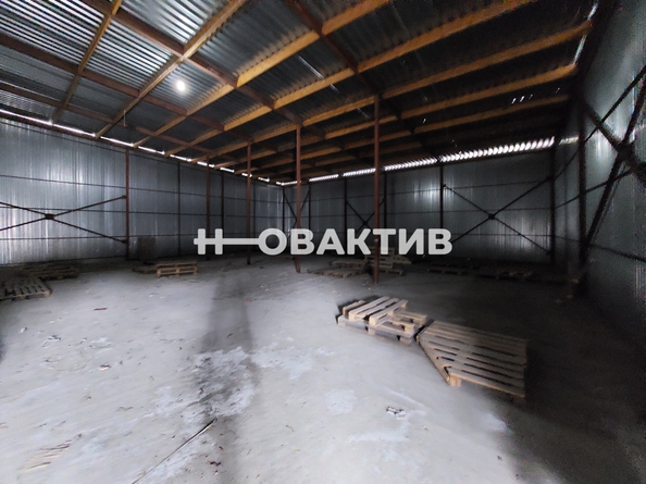 
   Сдам помещение под производство, 2500 м², Революционный пр-кт, 32А

. Фото 2.